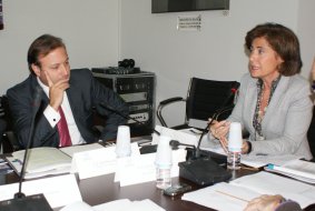 Joan Mesquida y la Presidenta de la Comisión de Turismo de la FEMP